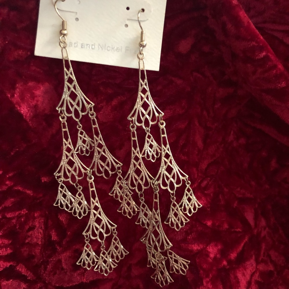 ITs Sense Gold Filigree Dangle Earrings- 3 for $15